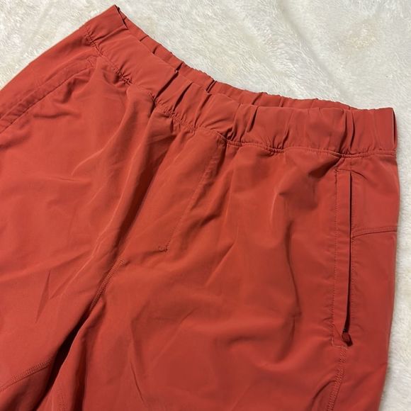 90 degrees By Reflex shorts - Picture 2 of 4